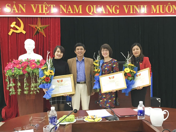 Hội nghị Ban chấp hành Công đoàn Trường Đại học Công nghệ GTVT giữa nhiệm kỳ 2013 - 2018