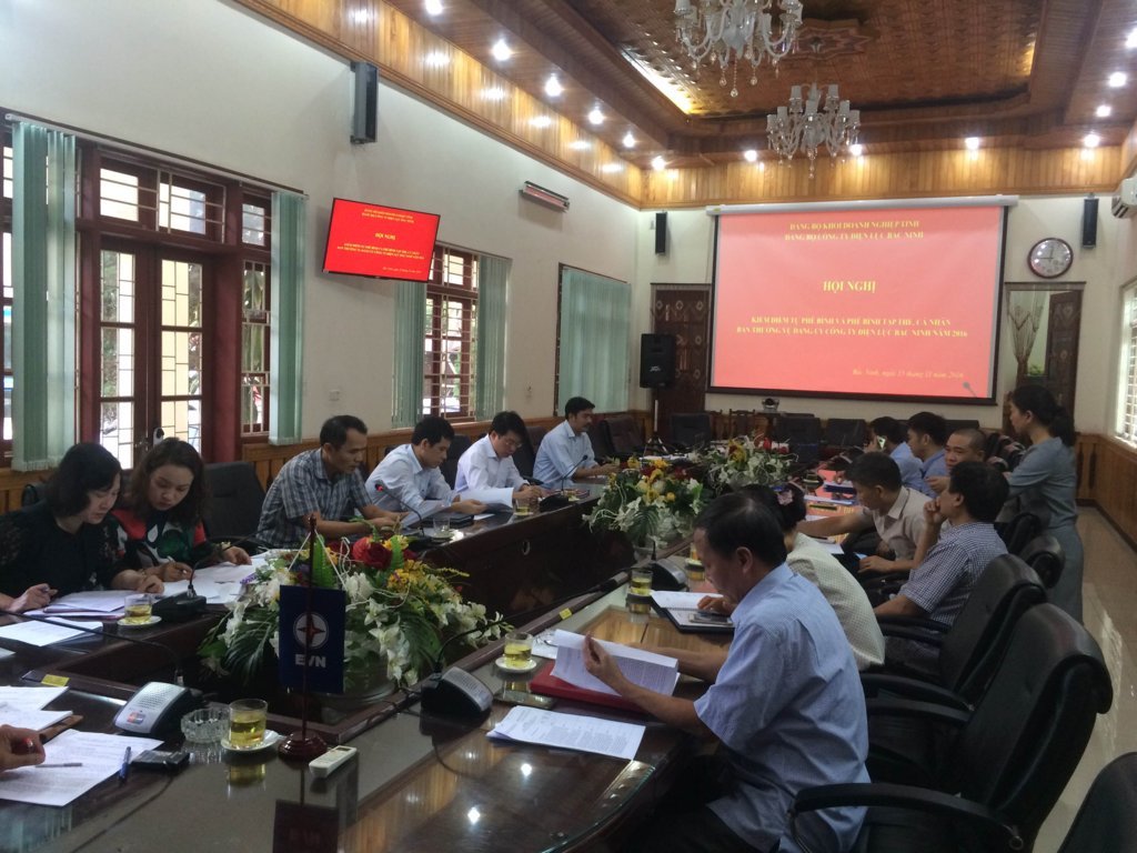 Hướng dẫn Kiểm điểm tập thể, cá nhân và đánh giá chất lượng  tổ chức cơ sở đảng, đảng viên năm 2016