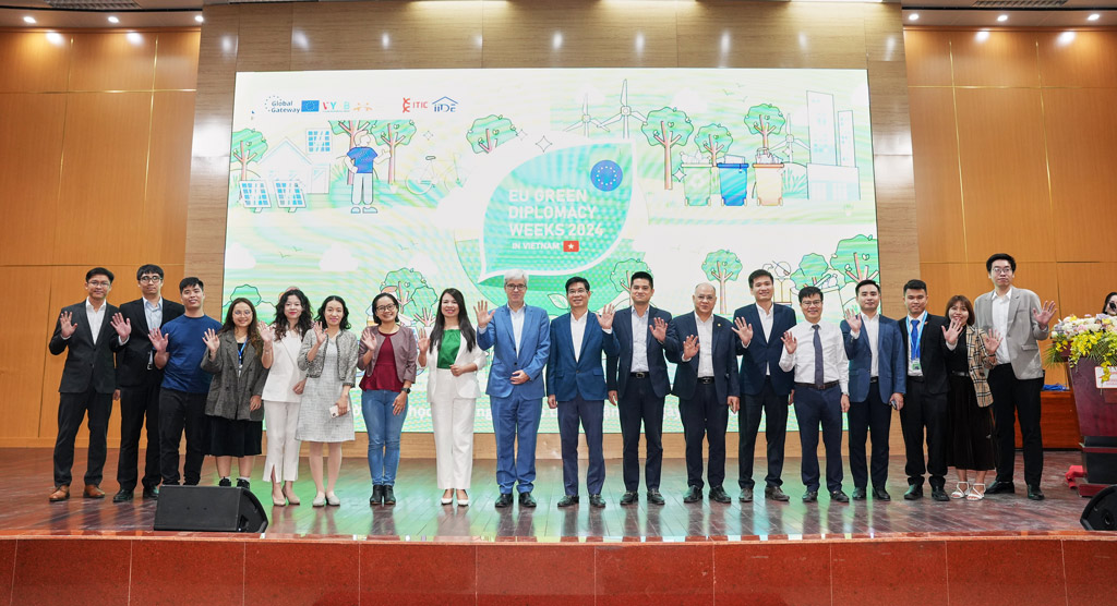 Trường Đại học Công nghệ GTVT tổ chức tọa đàm nhân Tuần lễ Ngoại giao Xanh EU-ASEAN năm 2024