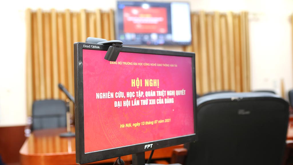 Trường Đại học Công nghệ GTVT tổ chức học tập, quán triệt và triển khai thực hiện Nghị quyết Đại hội XIII của Đảng bằng hình thức trực tuyến