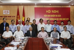 Hội nghị thẩm định nghiệm thu sách "Lịch sử truyền thống Trường Đại học Công nghệ GTVT"