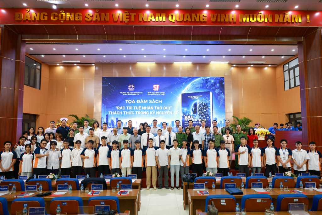 Giới thiệu cuốn sách “Rác trí tuệ nhân tạo (AI) - Thách thức trong kỷ nguyên số”