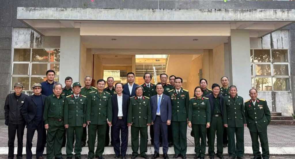 82 cây hoa anh đào – 82 dấu ấn tri ân sinh viên UTT nơi địa đầu biên giới Tổ quốc