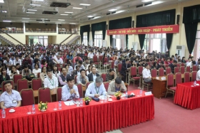 Thông báo Kết luận của Hiệu trưởng tại Hội nghị giao ban tháng 10 năm 2018