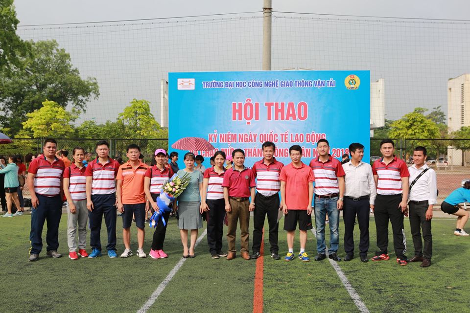 Hội thao chào mừng ngày Quốc tế Lao động 1/5 và tháng Công nhân năm 2018