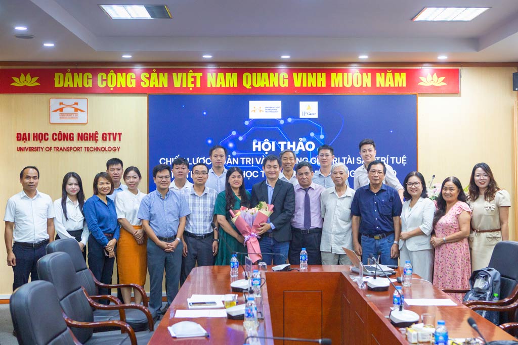 Hội thảo Chiến lược quản trị và gia tăng giá trị tài sản trí tuệ tại trường đại học trong thời đại công nghệ 4.0