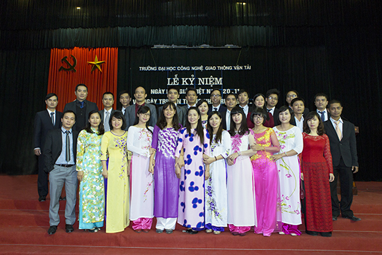 Giới thiệu khoa Công nghệ thông tin