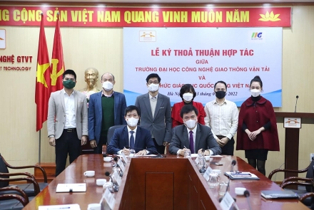 Trường Đại học Công nghệ GTVT ký thỏa thuận hợp tác với tổ chức giáo dục quốc tế IIG Việt Nam
