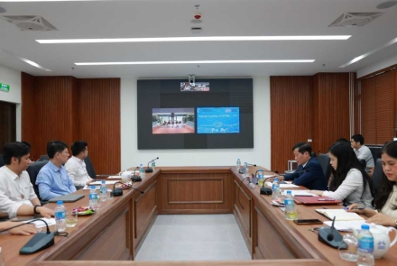 UTT Signs Memorandum of Understanding with the Global Sustainable Transport Innovation and Knowledge Center (GSTIKC) of China