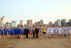 Giao hữu bóng đá Cao đẳng GTVT - Cơ quan Bộ GTVT